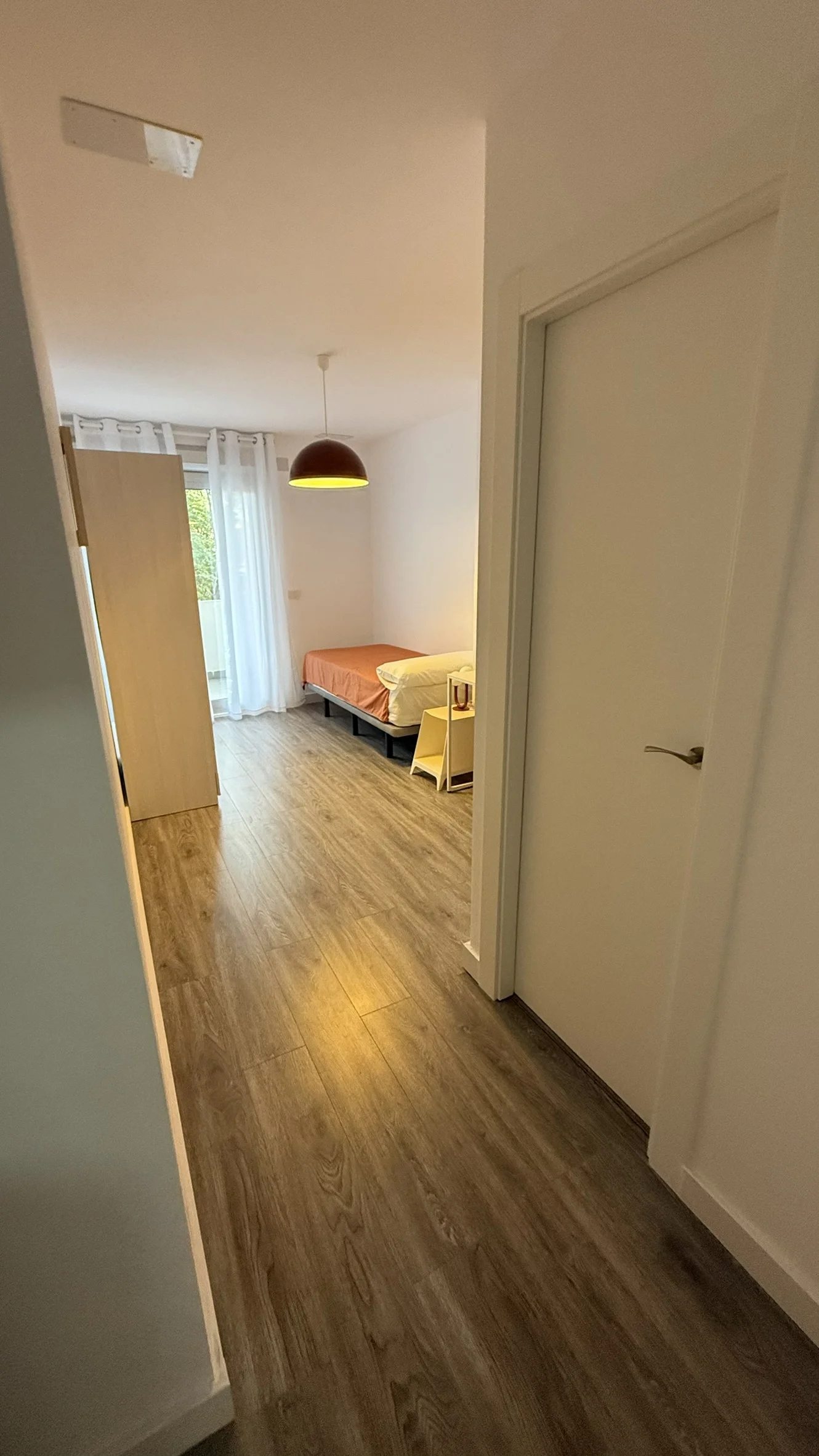 Habitación individual con balcón y baño interior en Cartagena